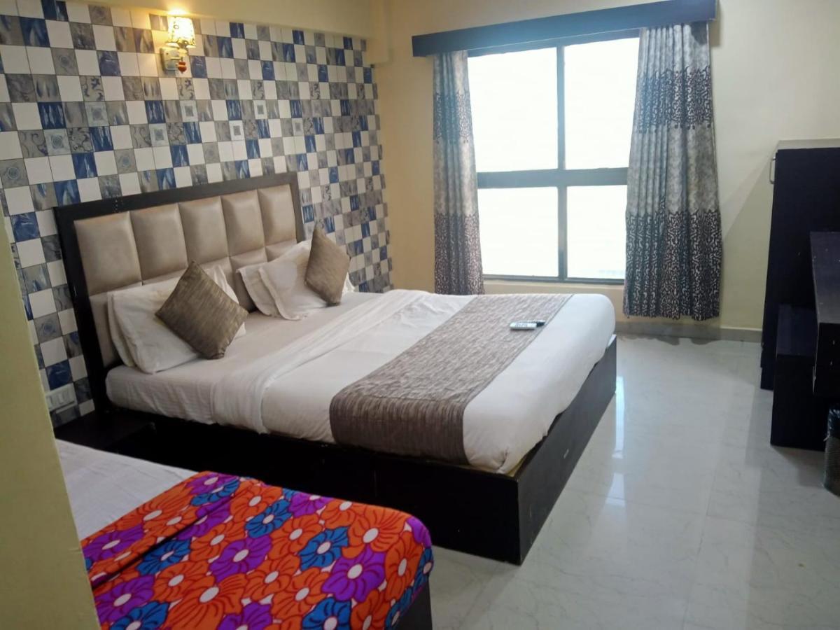 Hotel Dream Inn Ahmedabad Exterior photo